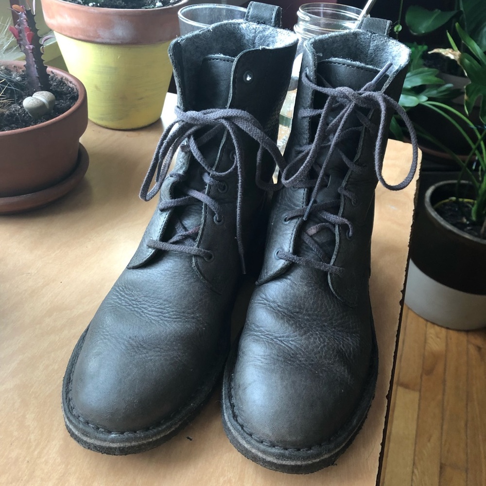 Women’s Gray Clark’s Leather Lace Up Boots